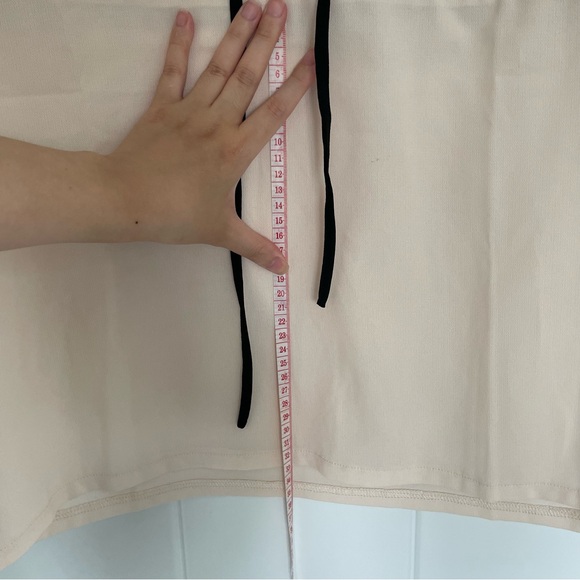 Cute sheer dress - Picture 7 of 7